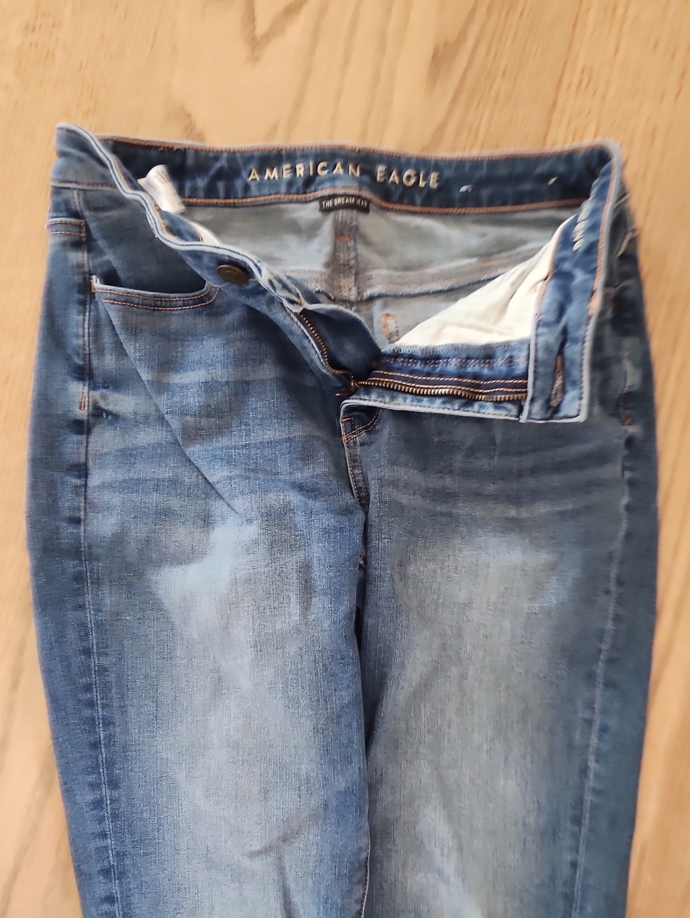 American Eagle Outfitters Women's Light Blue Skinny Jeans